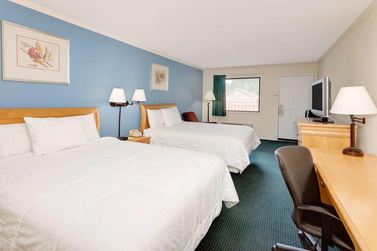 Days Inn By Wyndham Turbeville Shiloh Eksteriør bilde