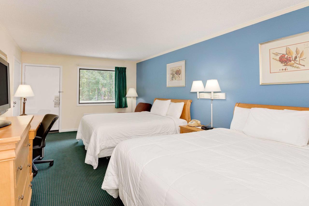 Days Inn By Wyndham Turbeville Shiloh Eksteriør bilde